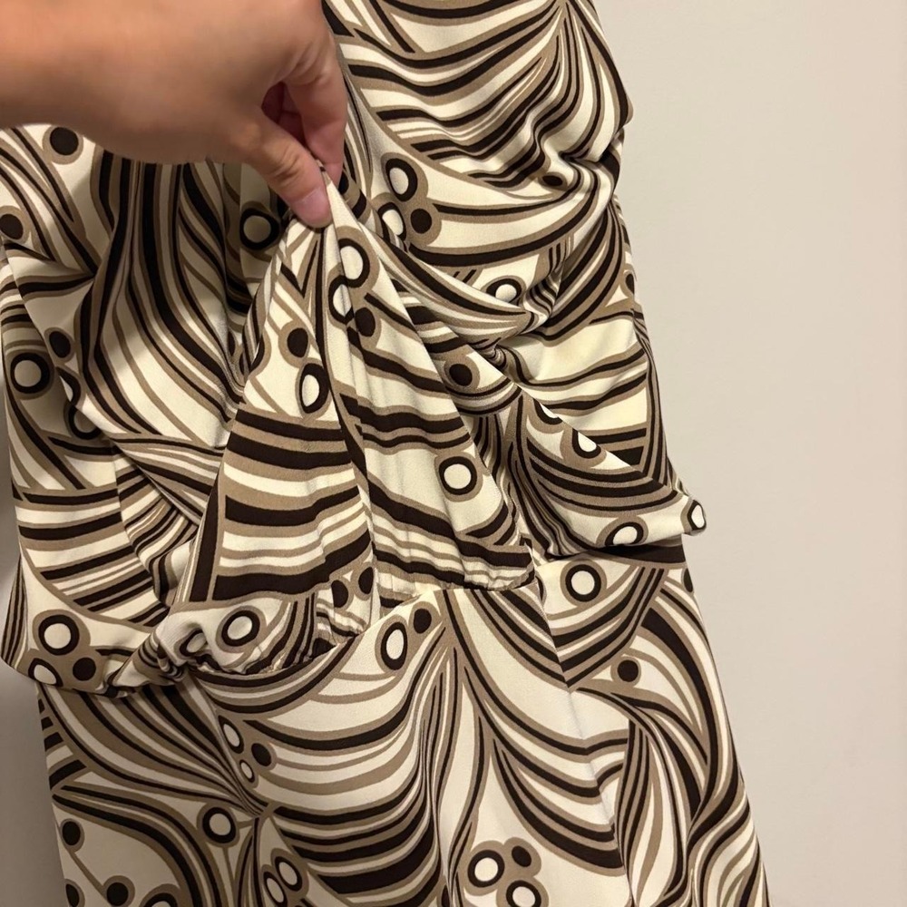Maggy London black and tan abstract dress - Picture 3 of 8